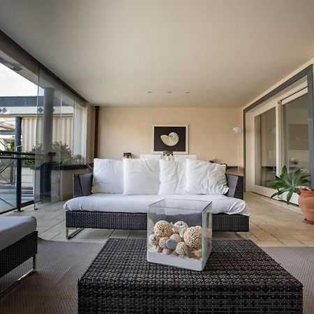 Beautiful Apartment In The Centre Of Таормина Экстерьер фото